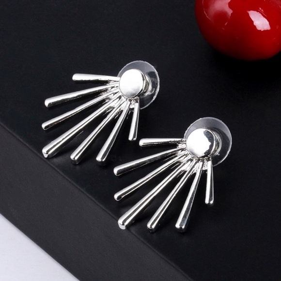 Boho Silver fan earrings - Picture 5 of 8